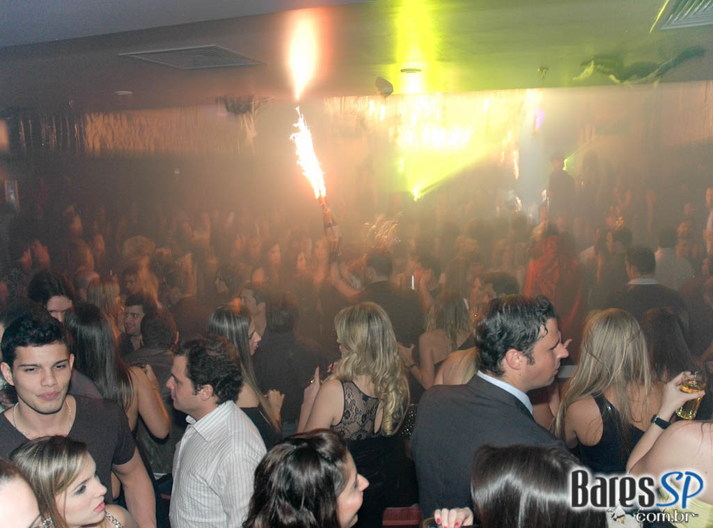 Kiss & Fly Club recebeu o Dj Pete nesta quinta Kiss & Fly Club recebeu o Dj Pete nesta quinta