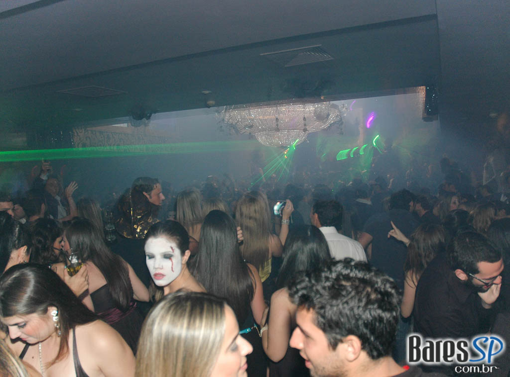 Kiss & Fly Club recebeu o Dj Pete nesta quinta Kiss & Fly Club recebeu o Dj Pete nesta quinta