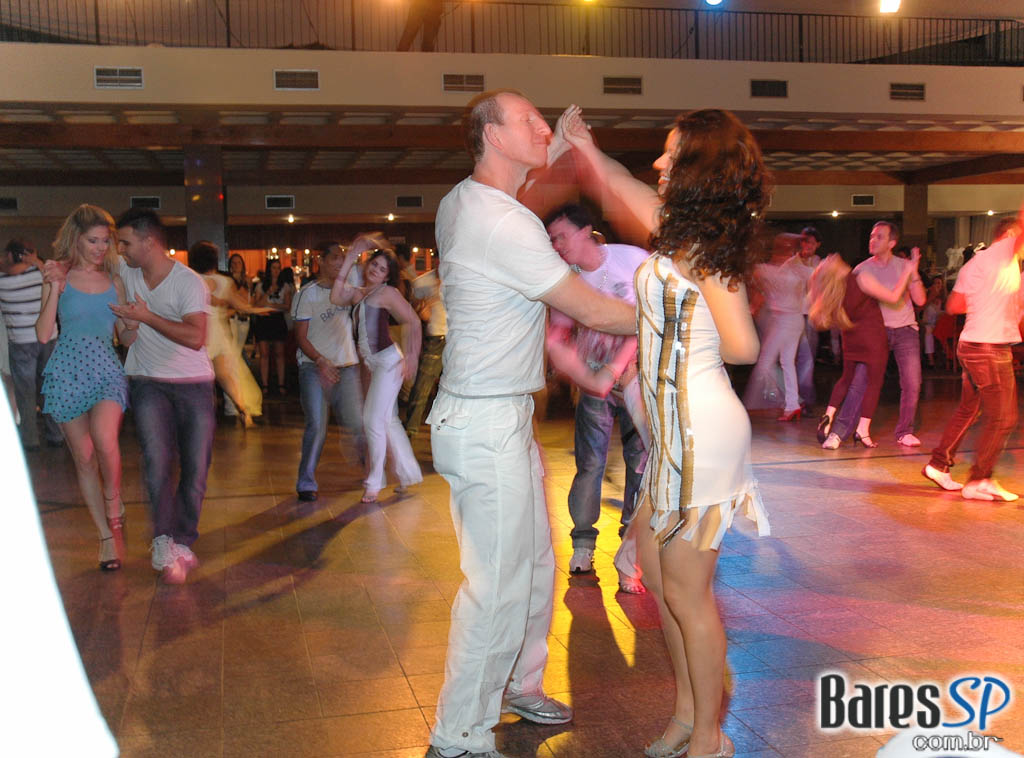 Baile Movida Latina - La Noche Branca na Salsa Congress 2010 Baile Movida Latina - La Noche Branca na Salsa Congress 2010