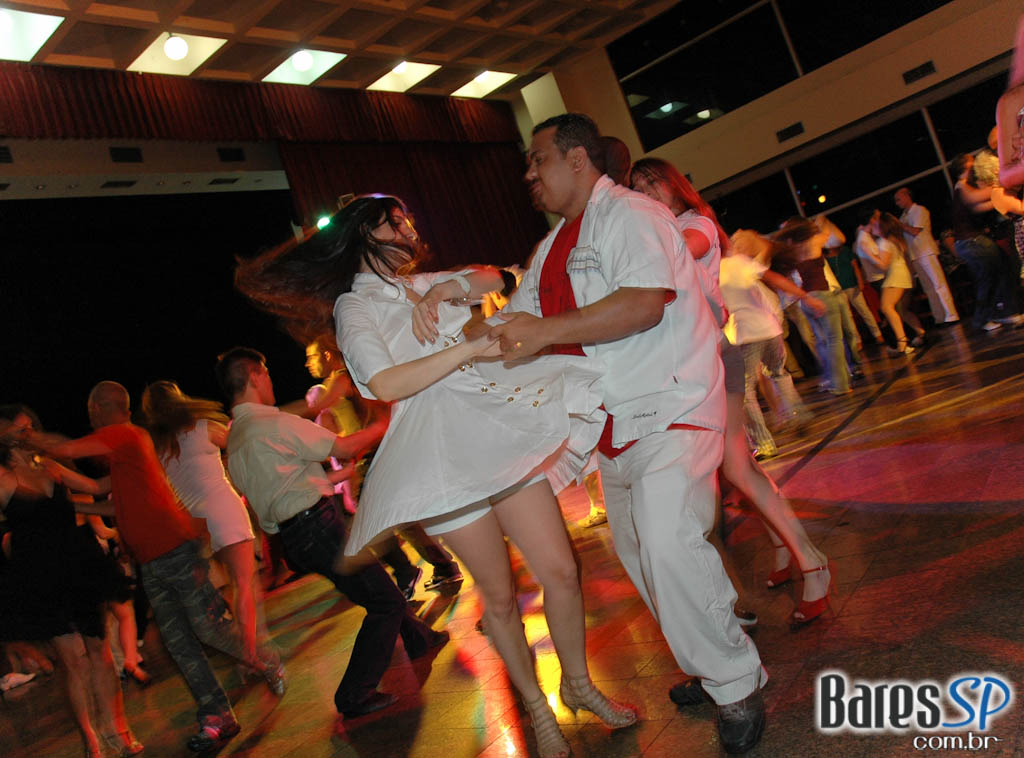 Baile Movida Latina - La Noche Branca na Salsa Congress 2010 Baile Movida Latina - La Noche Branca na Salsa Congress 2010
