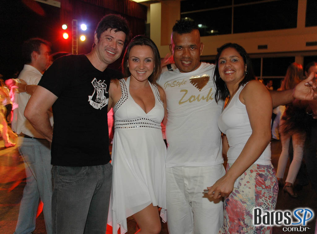 Baile Movida Latina - La Noche Branca na Salsa Congress 2010 Baile Movida Latina - La Noche Branca na Salsa Congress 2010