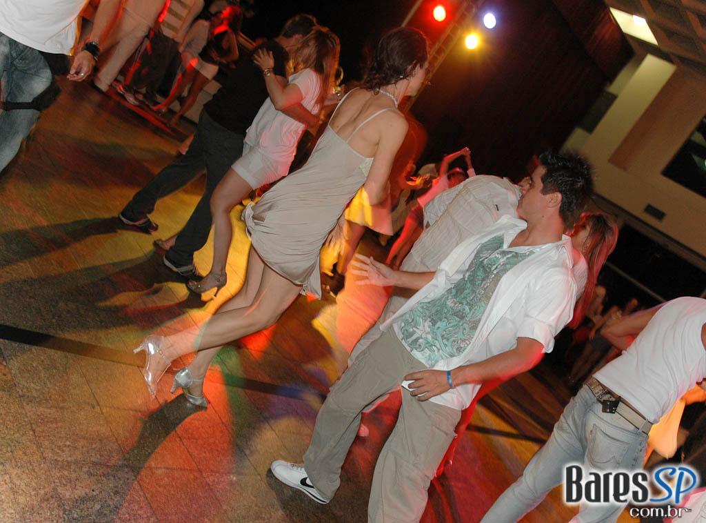 Baile Movida Latina - La Noche Branca na Salsa Congress 2010 Baile Movida Latina - La Noche Branca na Salsa Congress 2010