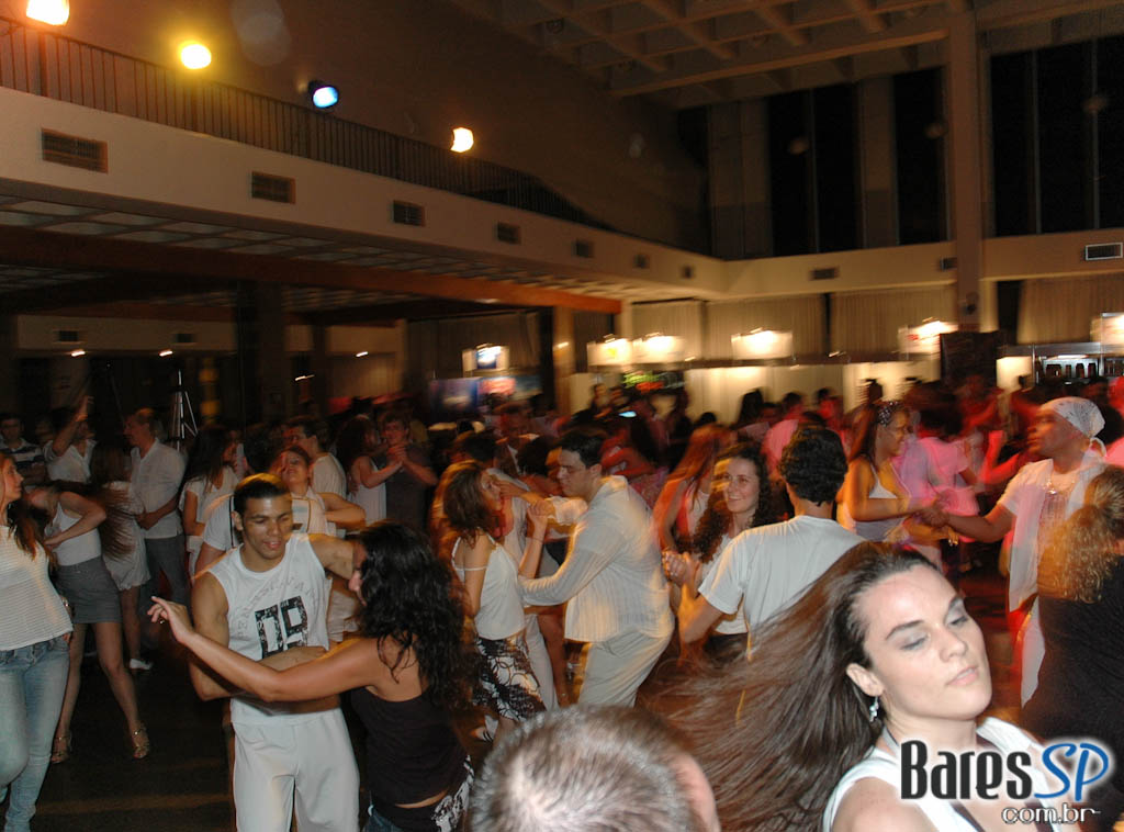 Baile Movida Latina - La Noche Branca na Salsa Congress 2010 Baile Movida Latina - La Noche Branca na Salsa Congress 2010
