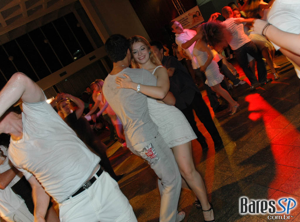 Baile Movida Latina - La Noche Branca na Salsa Congress 2010 Baile Movida Latina - La Noche Branca na Salsa Congress 2010