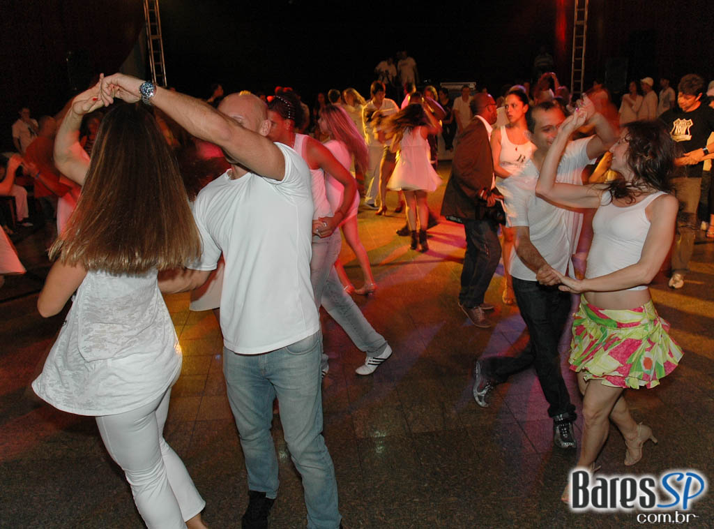 Baile Movida Latina - La Noche Branca na Salsa Congress 2010 Baile Movida Latina - La Noche Branca na Salsa Congress 2010