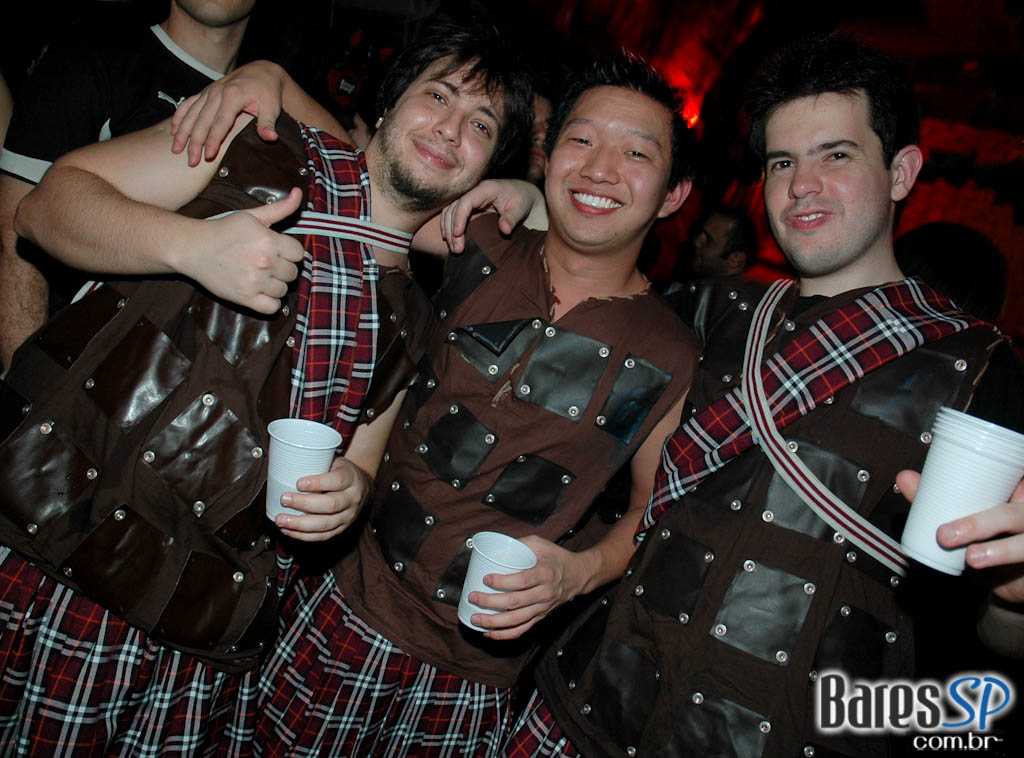 Café Aurora anima o Halloween com shows na sexta e no sábado Café Aurora anima o Halloween com shows na sexta e no sábado