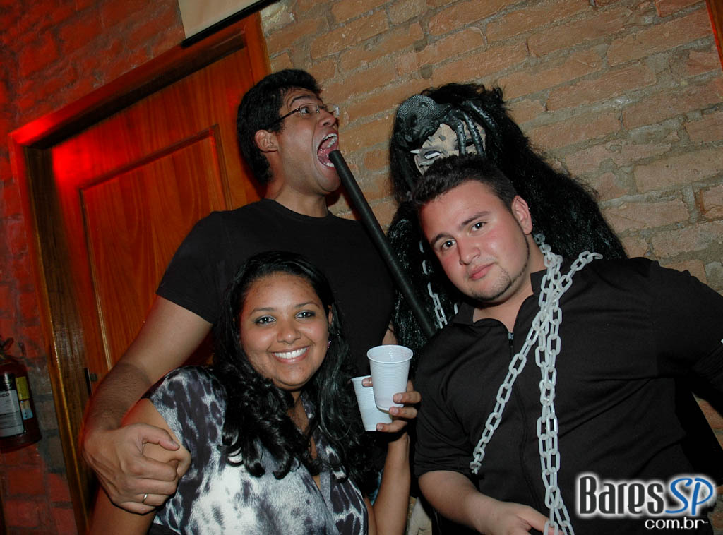 Café Aurora anima o Halloween com shows na sexta e no sábado Café Aurora anima o Halloween com shows na sexta e no sábado