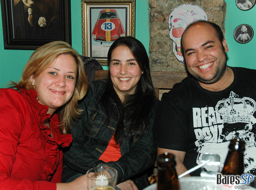 Festa do Dia De Los Muertos no Peppers Bar Festa do Dia De Los Muertos no Peppers Bar