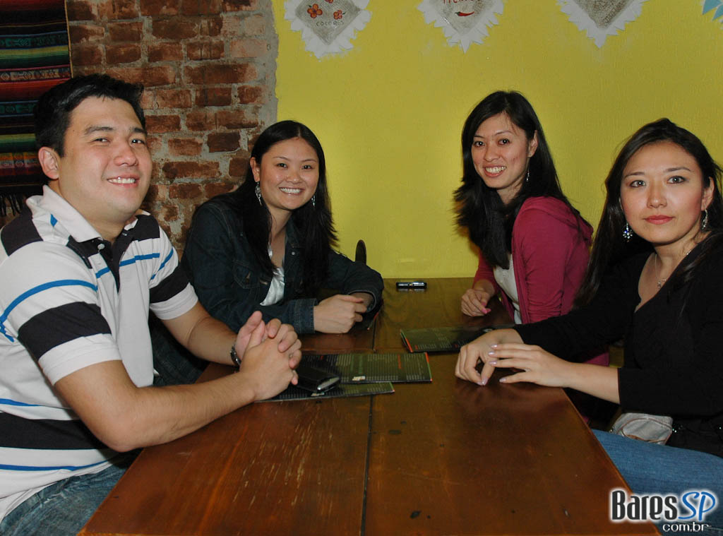 Festa do Dia De Los Muertos no Peppers Bar Festa do Dia De Los Muertos no Peppers Bar