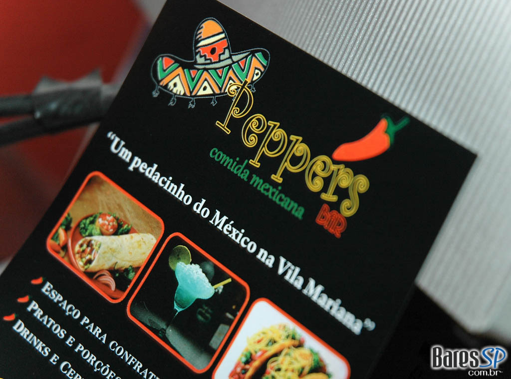 Festa do Dia De Los Muertos no Peppers Bar Festa do Dia De Los Muertos no Peppers Bar