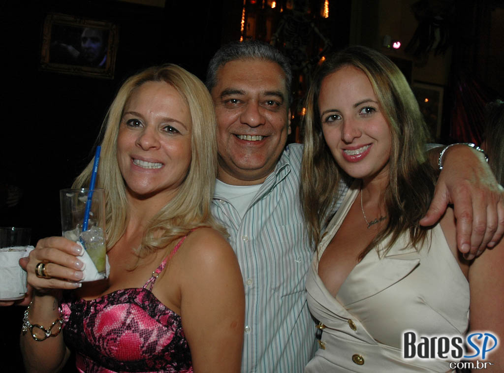 Dancing Days é a atração desta sexta no Charles Edward Dancing Days é a atração desta sexta no Charles Edward