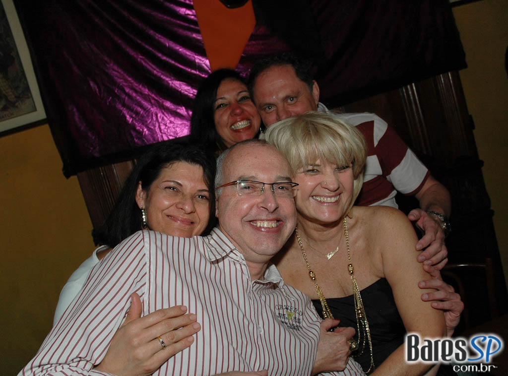 Dancing Days é a atração desta sexta no Charles Edward Dancing Days é a atração desta sexta no Charles Edward
