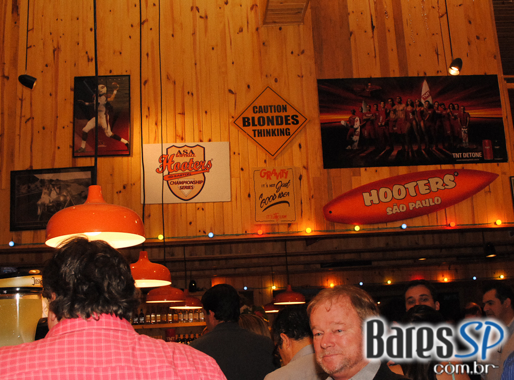 Inauguração do novo Restaurante Hooters em São Paulo Inauguração do novo Restaurante Hooters em São Paulo