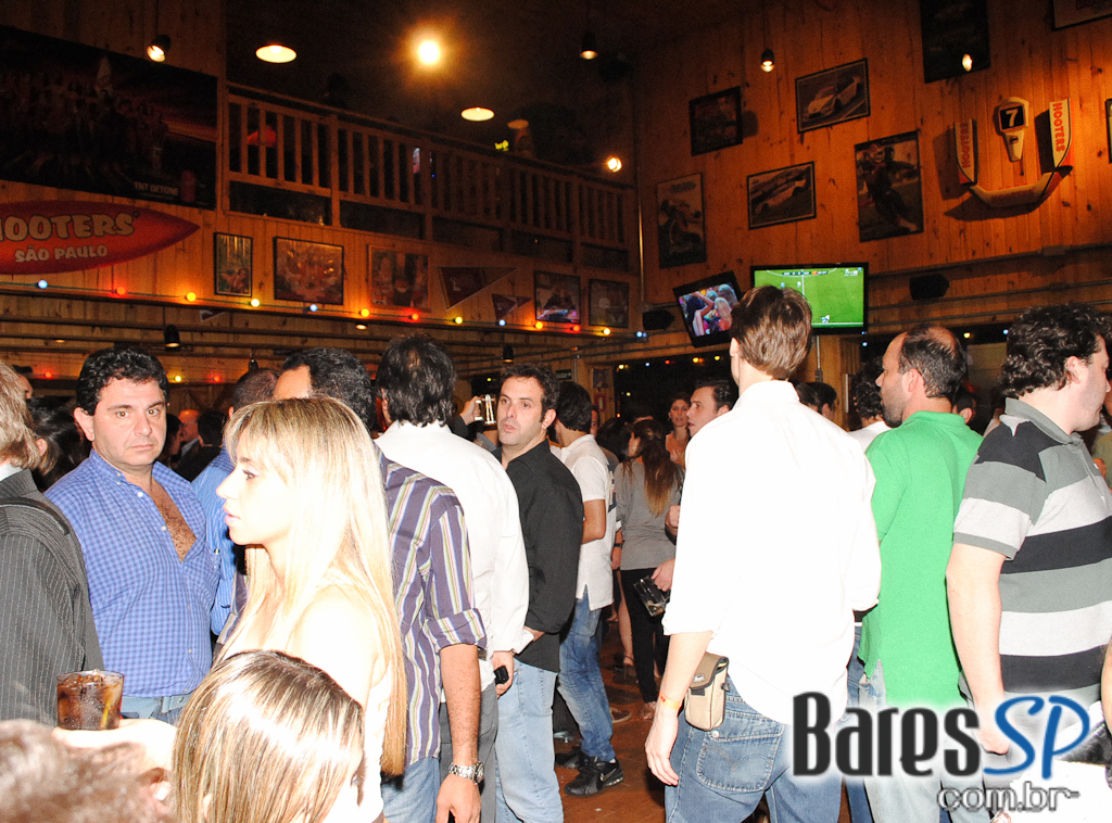 Inauguração do novo Restaurante Hooters em São Paulo Inauguração do novo Restaurante Hooters em São Paulo