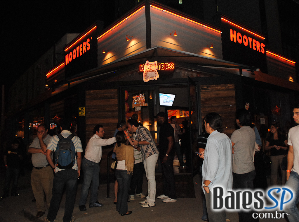 Inauguração do novo Restaurante Hooters em São Paulo Inauguração do novo Restaurante Hooters em São Paulo
