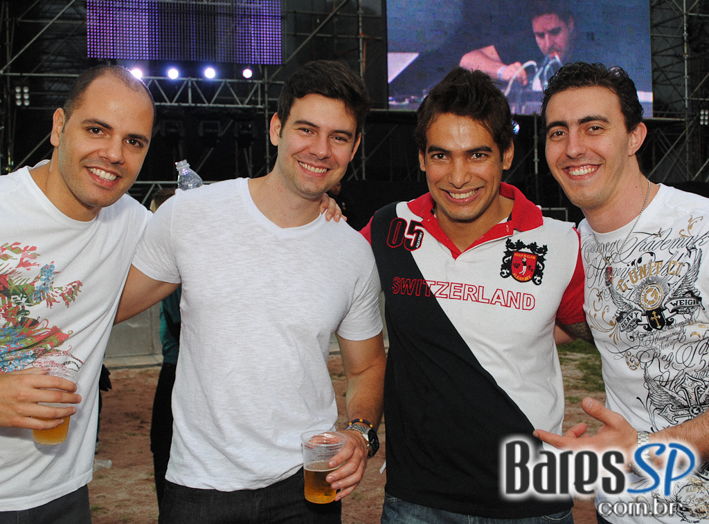 Fatboy Slim é uma das atrações do festival eletrônico UMF na Chácara do Jockey Fatboy Slim é uma das atrações do festival eletrônico UMF na Chácara do Jockey