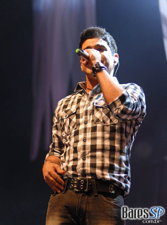 Sertanejo Romântico Di Zezé de Camargo & Luciano no Credicard Hall Sertanejo Romântico Di Zezé de Camargo & Luciano no Credicard Hall