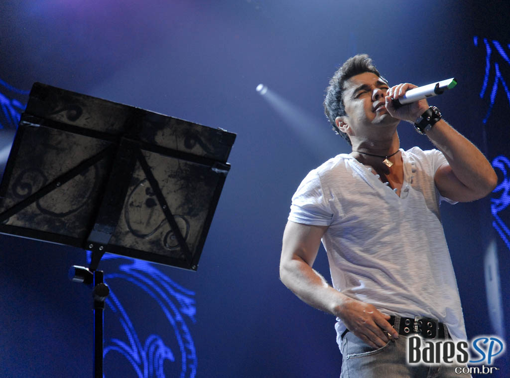 Sertanejo Romântico Di Zezé de Camargo & Luciano no Credicard Hall Sertanejo Romântico Di Zezé de Camargo & Luciano no Credicard Hall
