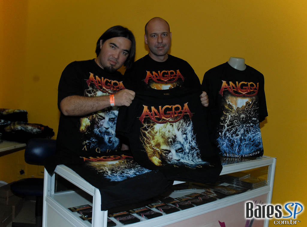 Angra faz show da turnê 'Aqua' no Citibank Hall Angra faz show da turnê 'Aqua' no Citibank Hall