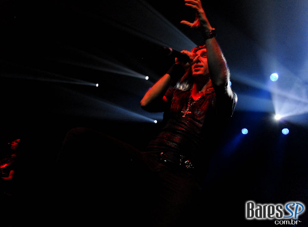 Angra faz show da turnê 'Aqua' no Citibank Hall Angra faz show da turnê 'Aqua' no Citibank Hall