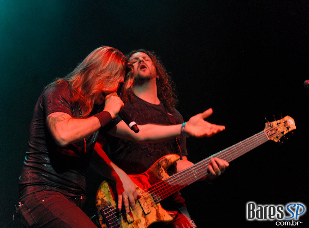 Angra faz show da turnê 'Aqua' no Citibank Hall Angra faz show da turnê 'Aqua' no Citibank Hall