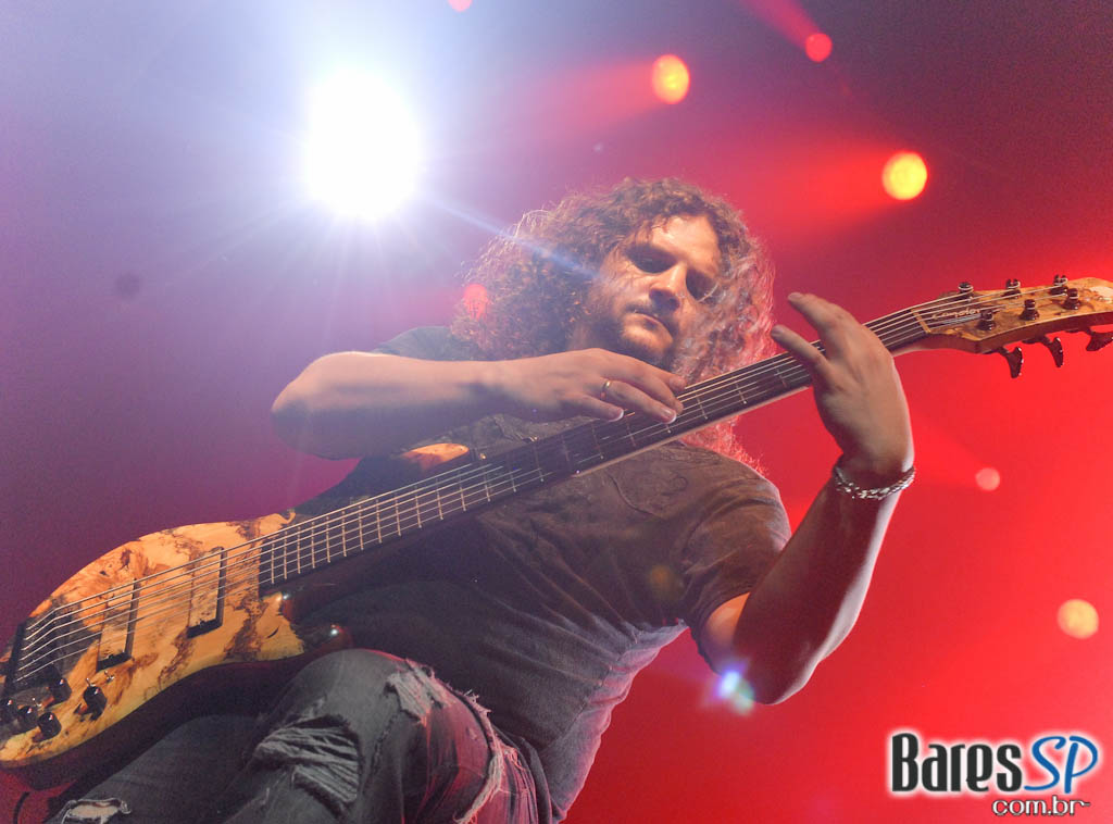 Angra faz show da turnê 'Aqua' no Citibank Hall Angra faz show da turnê 'Aqua' no Citibank Hall
