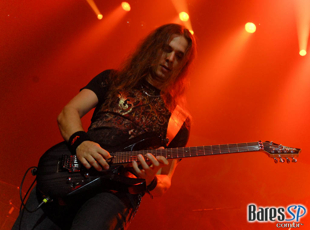 Angra faz show da turnê 'Aqua' no Citibank Hall Angra faz show da turnê 'Aqua' no Citibank Hall