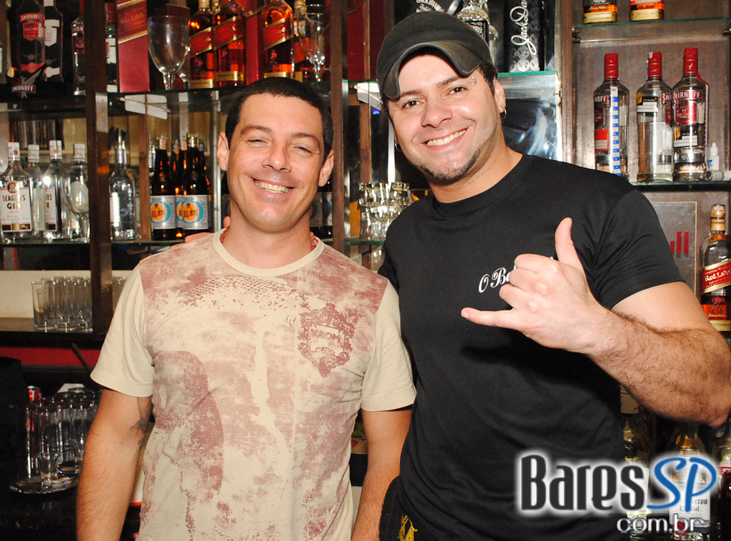 Música ao Vivo no O Botequim Música ao Vivo no O Botequim