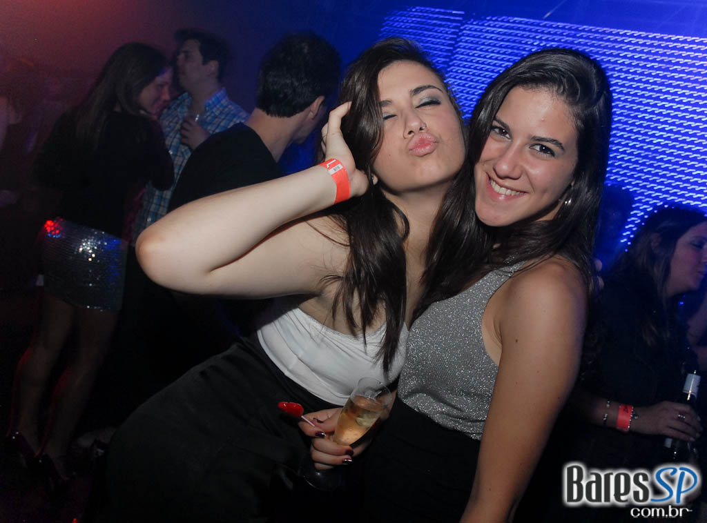 Pucci comemora 11 anos no Terraço Daslu Pucci comemora 11 anos no Terraço Daslu