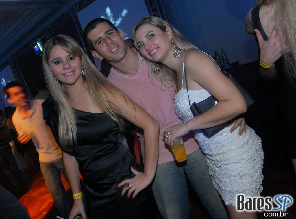 Pucci comemora 11 anos no Terraço Daslu Pucci comemora 11 anos no Terraço Daslu