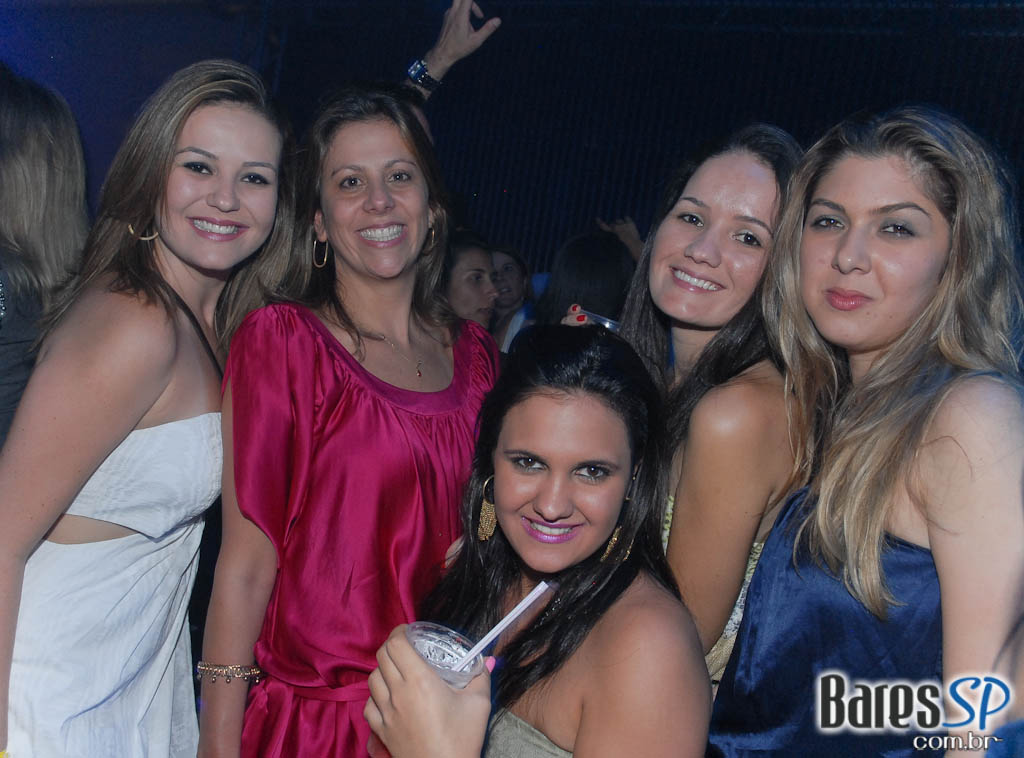 Pucci comemora 11 anos no Terraço Daslu Pucci comemora 11 anos no Terraço Daslu