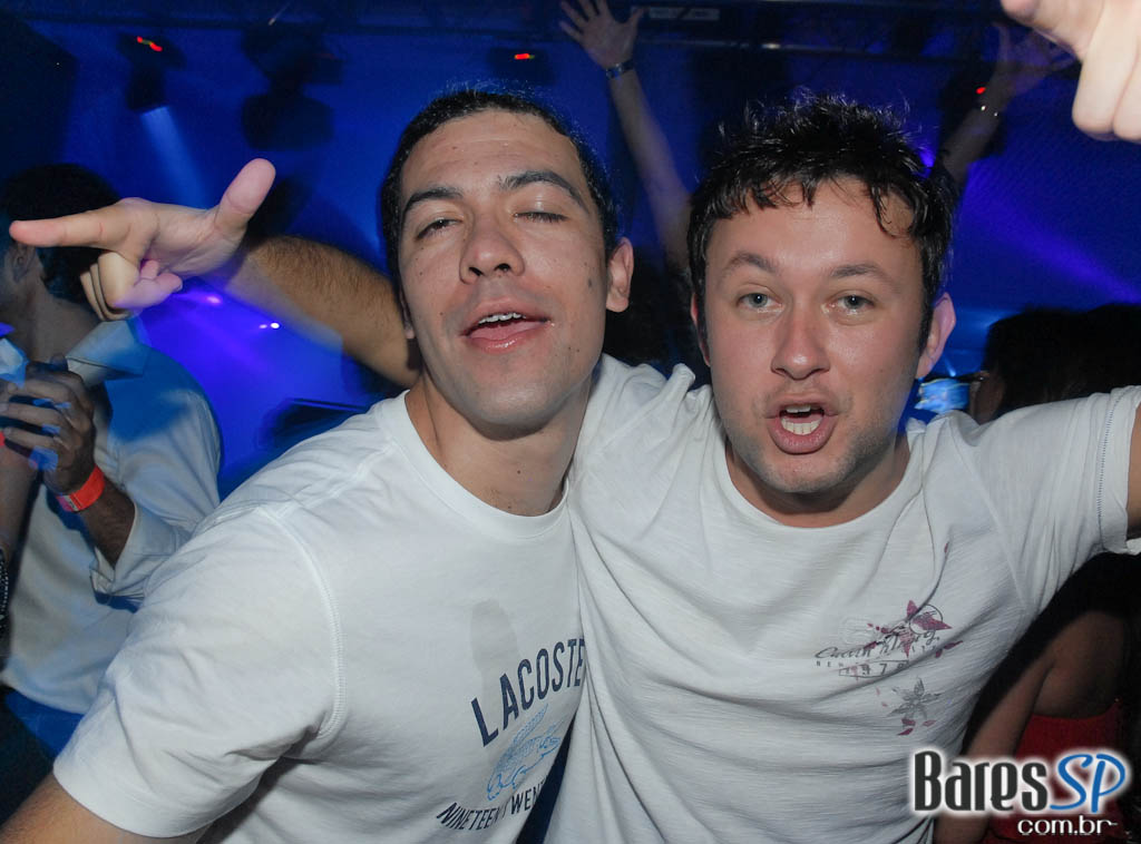 Pucci comemora 11 anos no Terraço Daslu Pucci comemora 11 anos no Terraço Daslu