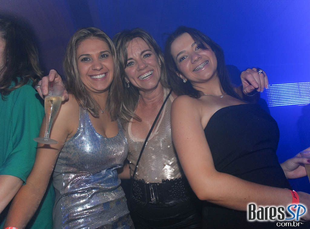 Pucci comemora 11 anos no Terraço Daslu Pucci comemora 11 anos no Terraço Daslu