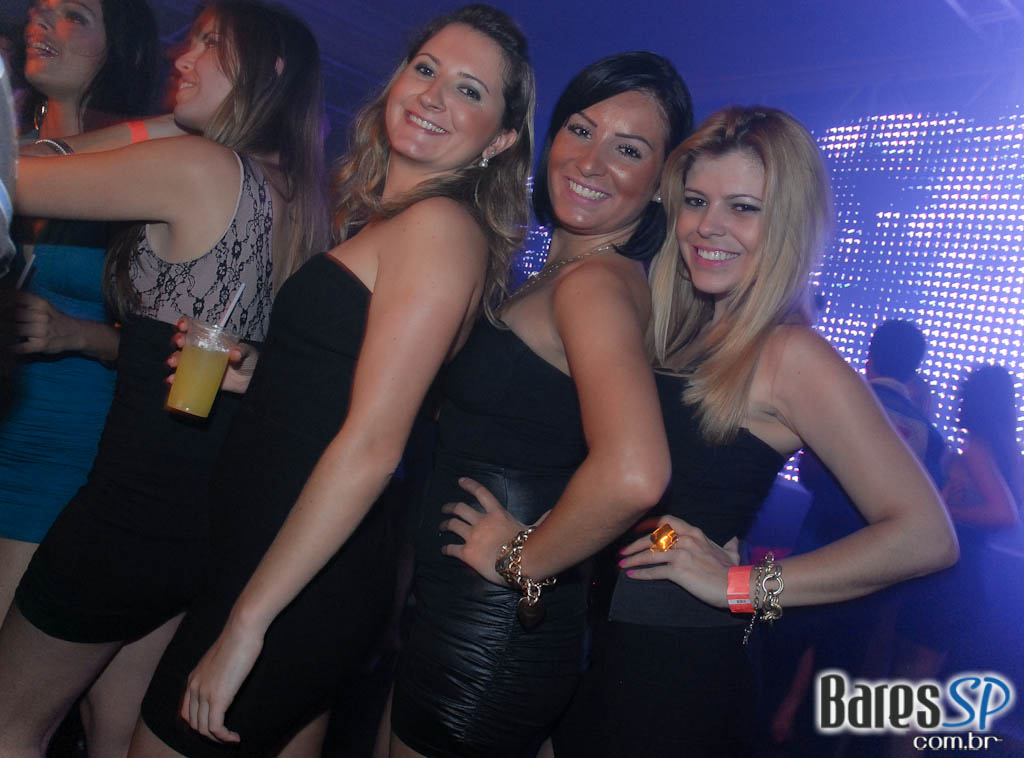 Pucci comemora 11 anos no Terraço Daslu Pucci comemora 11 anos no Terraço Daslu