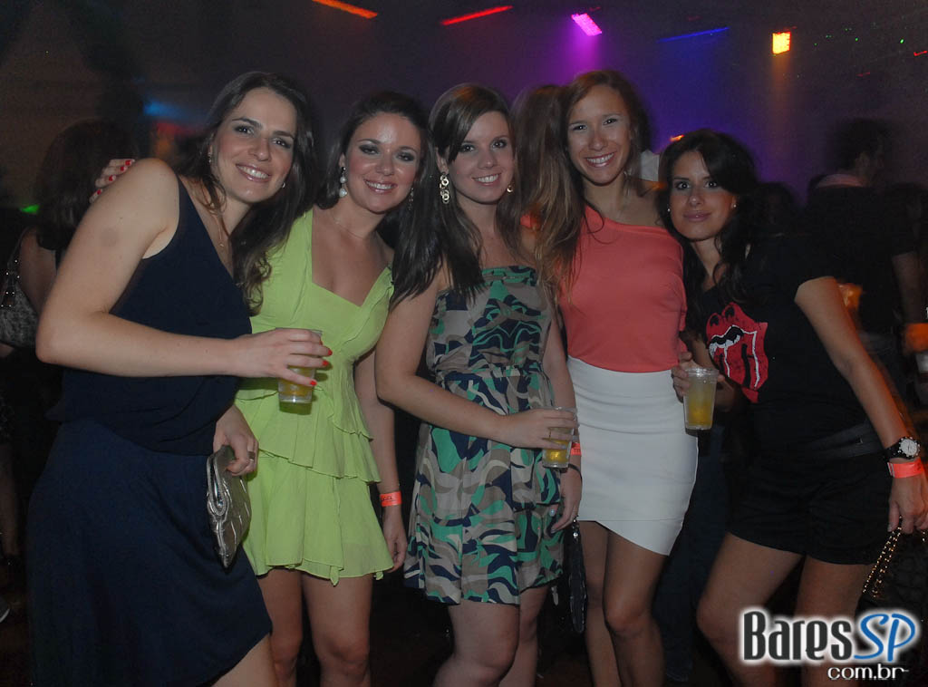 Pucci comemora 11 anos no Terraço Daslu Pucci comemora 11 anos no Terraço Daslu