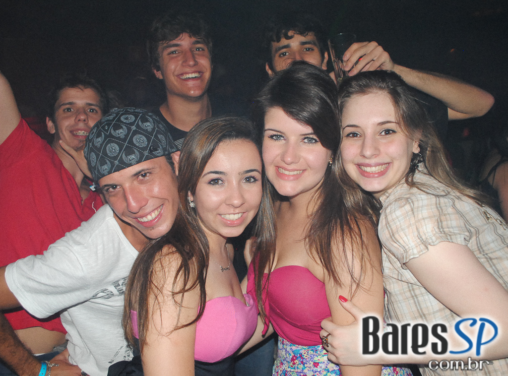 Noite dedicada a House Music no Cabaret Noite dedicada a House Music no Cabaret