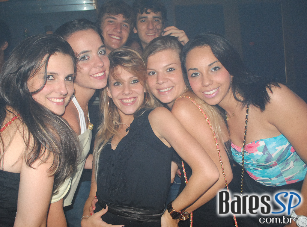 Noite dedicada a House Music no Cabaret Noite dedicada a House Music no Cabaret