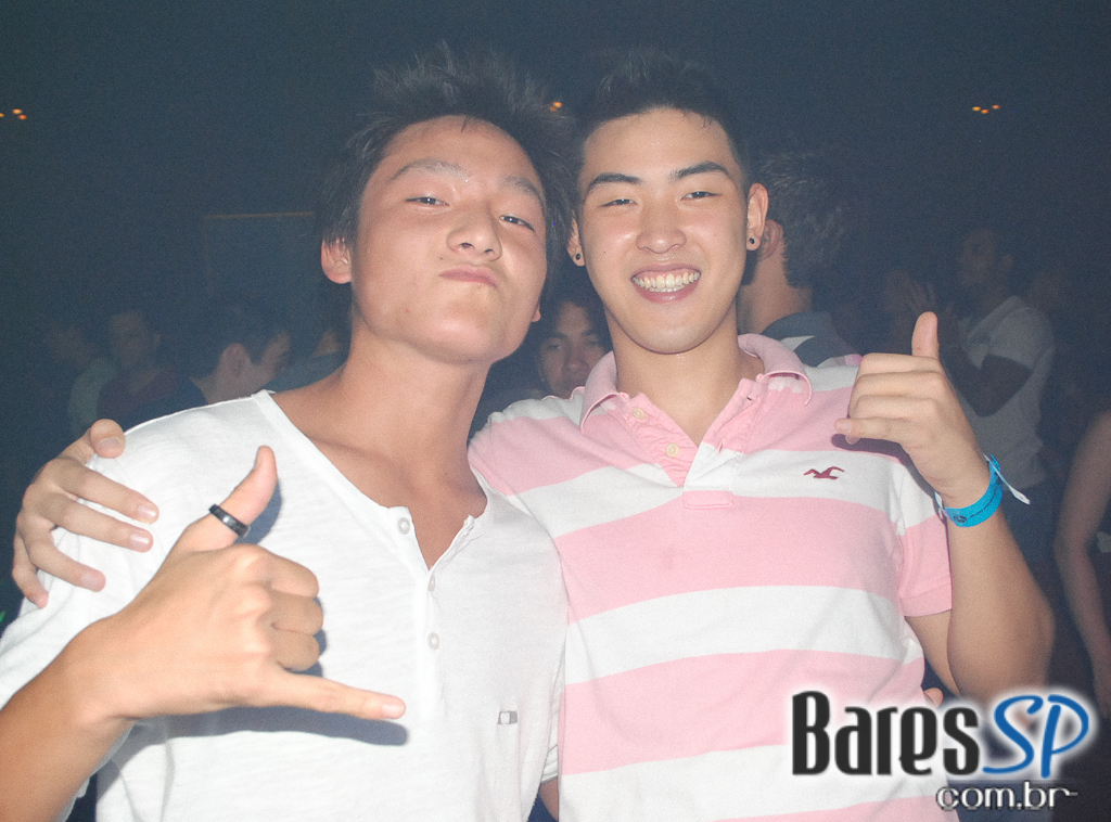 Noite dedicada a House Music no Cabaret Noite dedicada a House Music no Cabaret