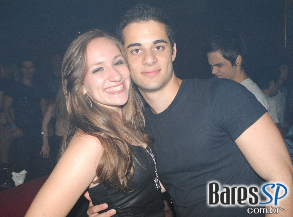 Noite dedicada a House Music no Cabaret Noite dedicada a House Music no Cabaret