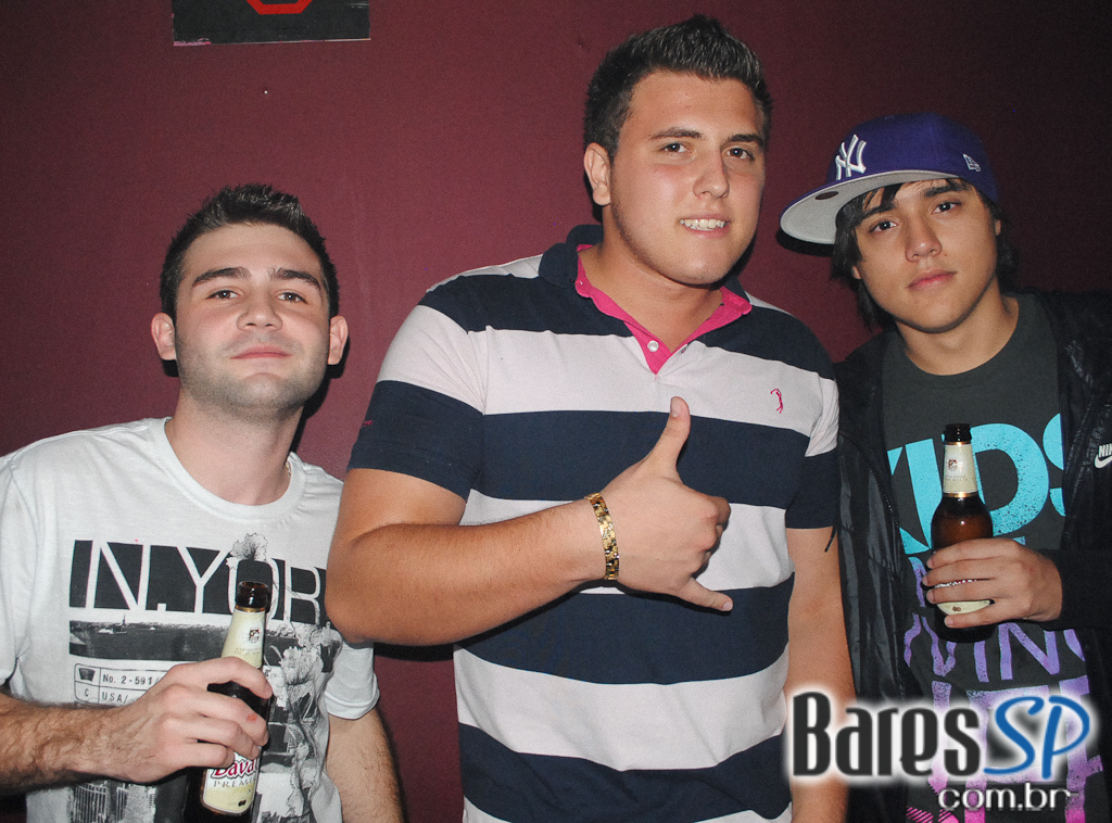 Noite dedicada a House Music no Cabaret Noite dedicada a House Music no Cabaret