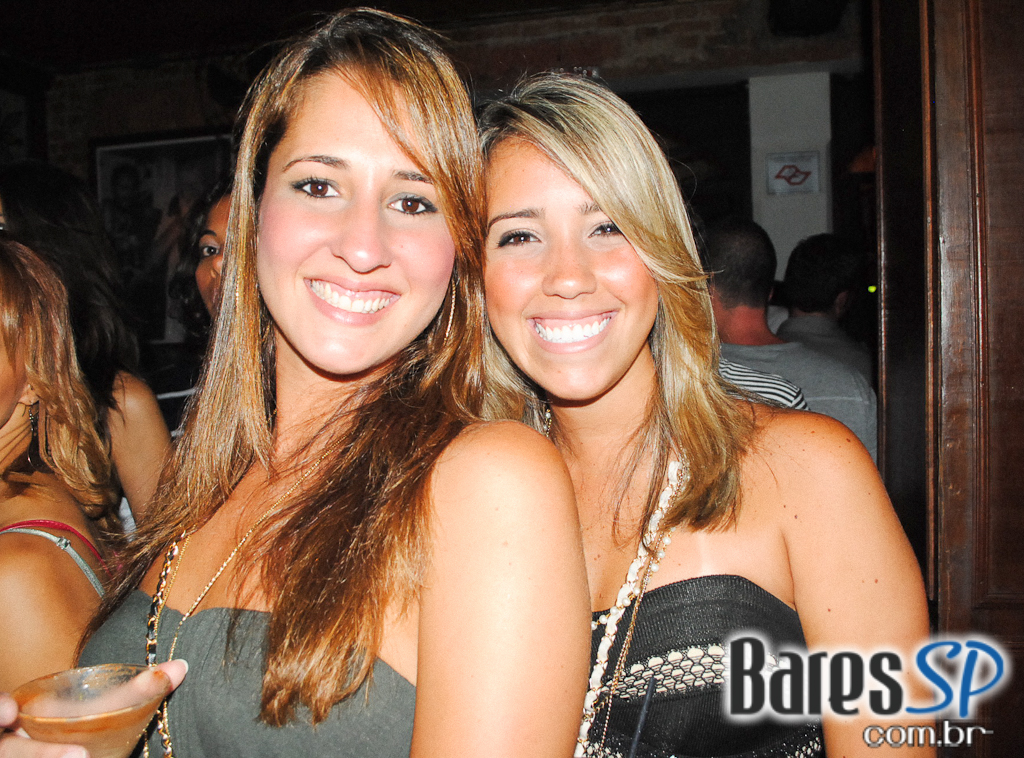 Noite com sucessos do Pop latino no Rey Castro Noite com sucessos do Pop latino no Rey Castro