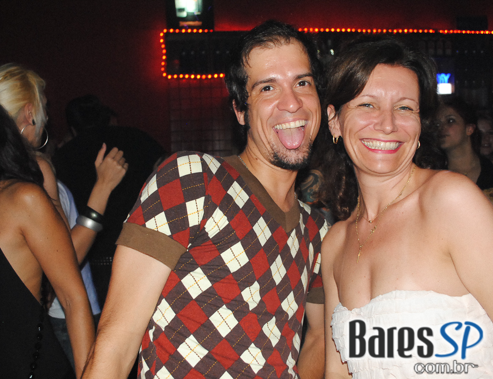 Festa Pop&Wave no Inferno Club agitando o sábado Festa Pop&Wave no Inferno Club agitando o sábado