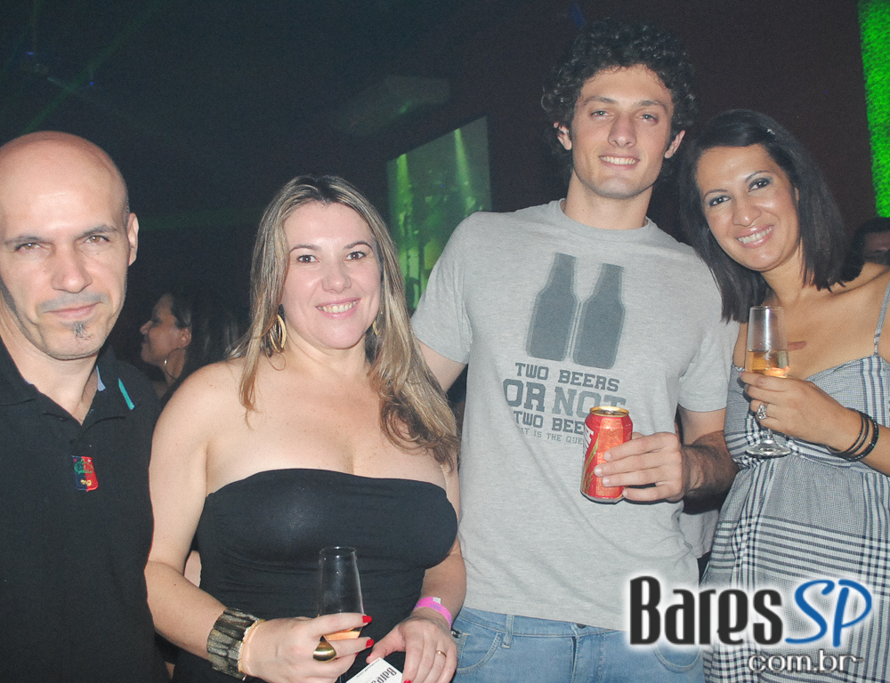 Festa Pop&Wave no Inferno Club agitando o sábado Festa Pop&Wave no Inferno Club agitando o sábado