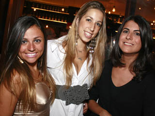 Eu Tu Eles Bar ótima opção no meio da semana