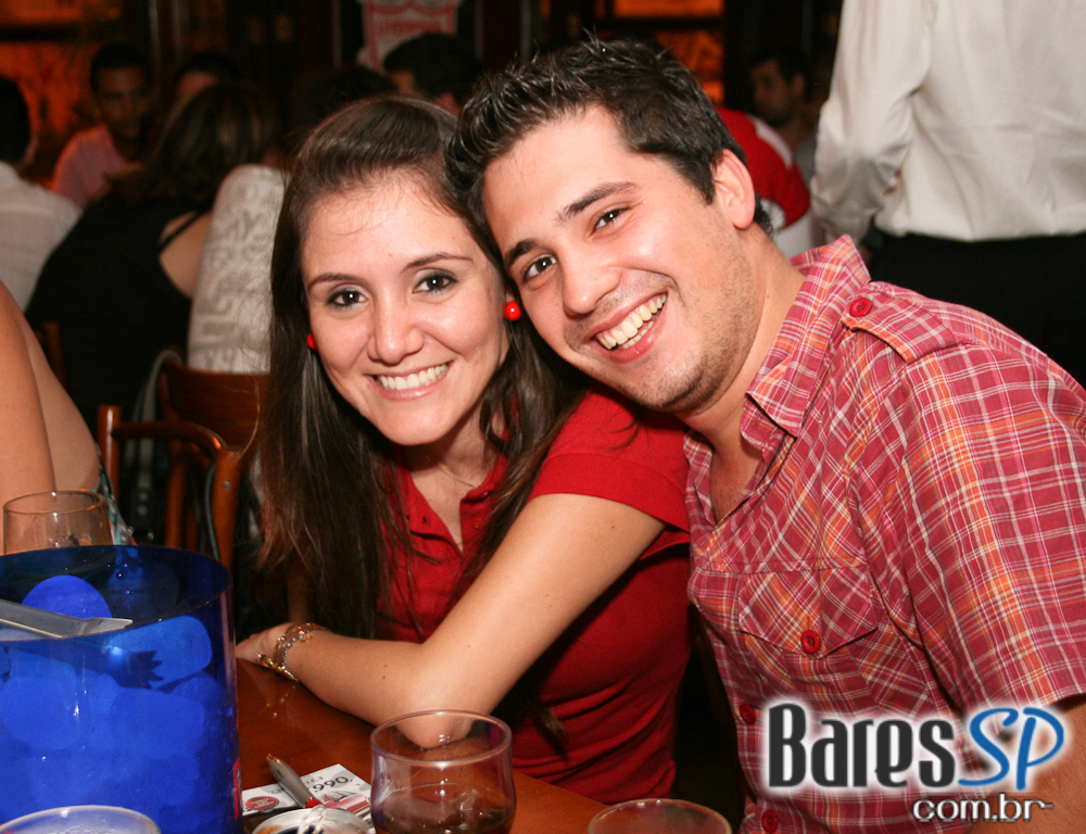 Sexta-feira é dia de pagode no Bar Figueiras Sexta-feira é dia de pagode no Bar Figueiras