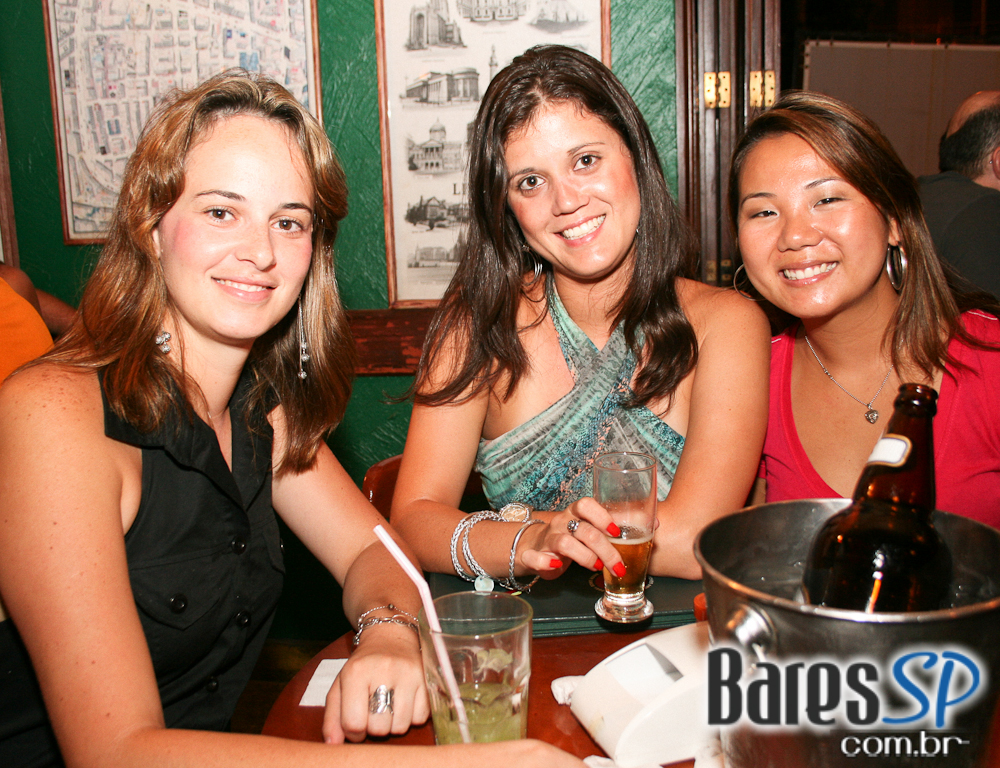 Sexta-feira é dia de pagode no Bar Figueiras Sexta-feira é dia de pagode no Bar Figueiras