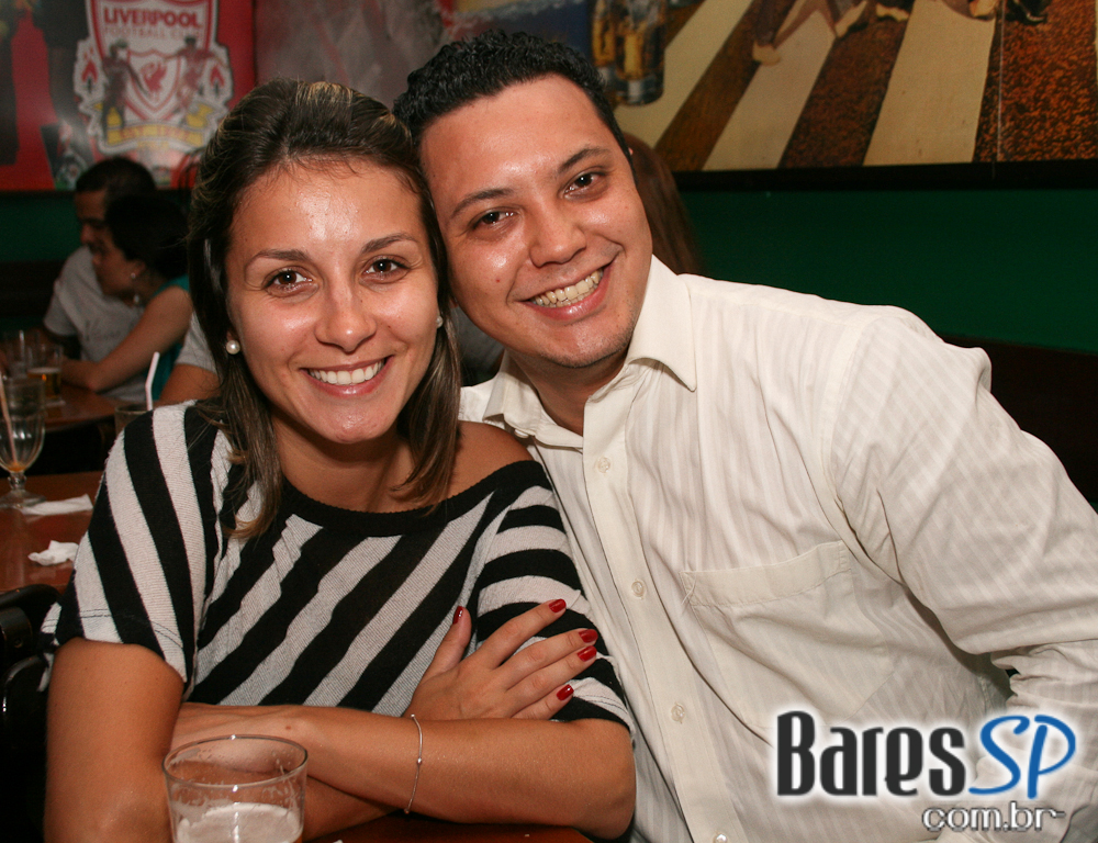 Sexta-feira é dia de pagode no Bar Figueiras Sexta-feira é dia de pagode no Bar Figueiras