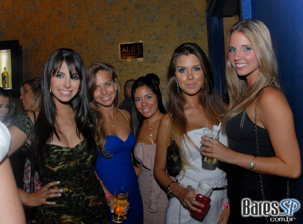 Buddha-Bar oferece novos drinks especiais para o verão Buddha-Bar oferece novos drinks especiais para o verão