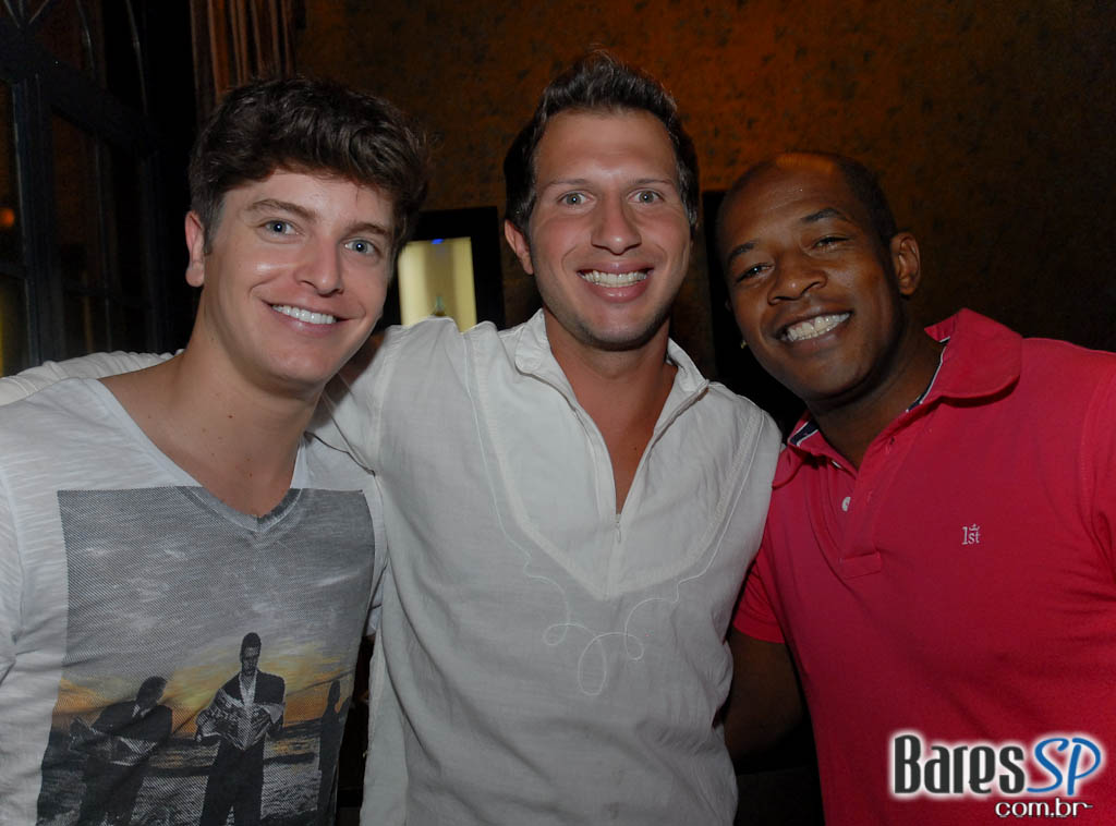 Buddha-Bar oferece novos drinks especiais para o verão Buddha-Bar oferece novos drinks especiais para o verão