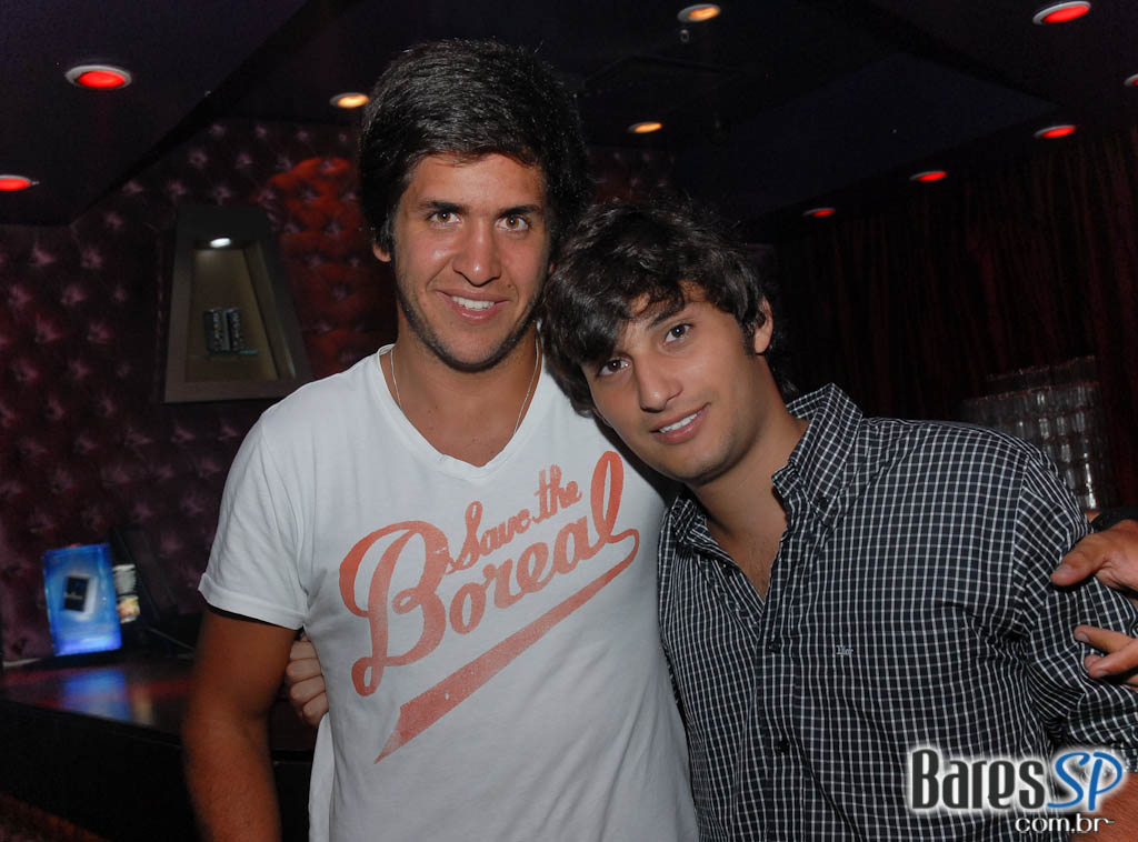 Buddha-Bar oferece novos drinks especiais para o verão Buddha-Bar oferece novos drinks especiais para o verão